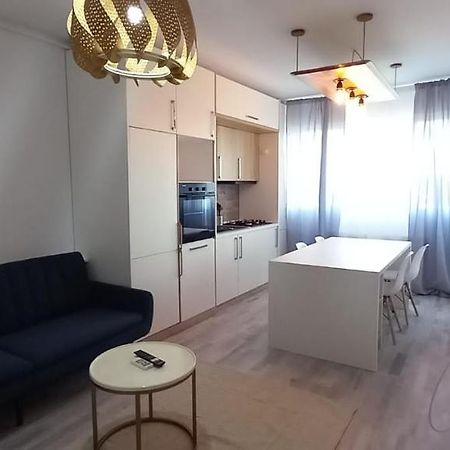 Preciziei 1Br Luxury Apartment With Fast Wifi, Self Check In And Parking Бухарест Экстерьер фото